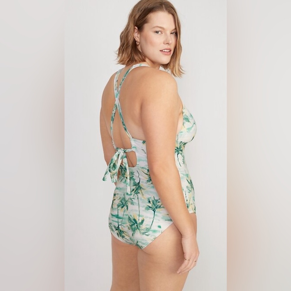 NWT XXL Old Navy Deep-V One-Piece Bathing Suit